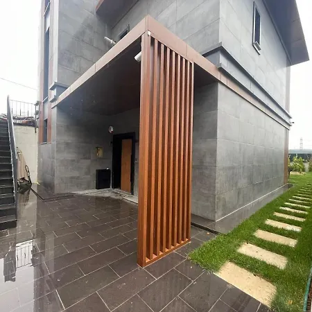 Vila With Forest Views,minutes From The Airport