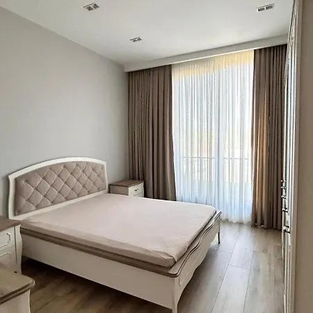 Vila With Forest Views,minutes From The Airport